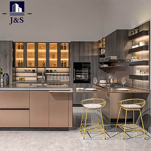 How to Choose Gray Kitchen Cabinet Handles for a New or Remodelled Kitchen